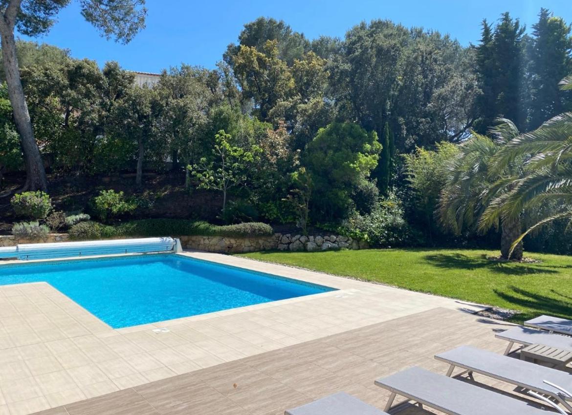 Belle Villa Dans Clos Prive - Saint Raphael Boulouris Kültér fotó